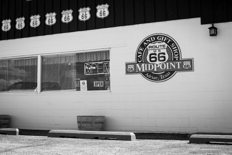 43 midpoint-cafe4-2