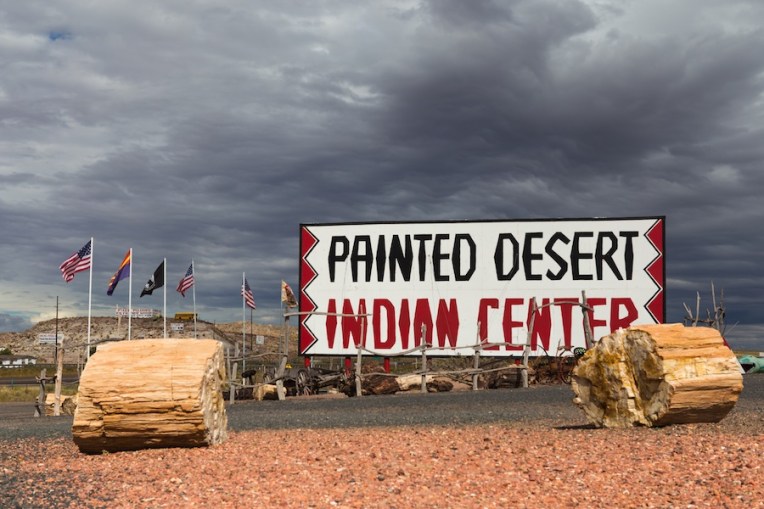 40 painted-des-indian-center-12
