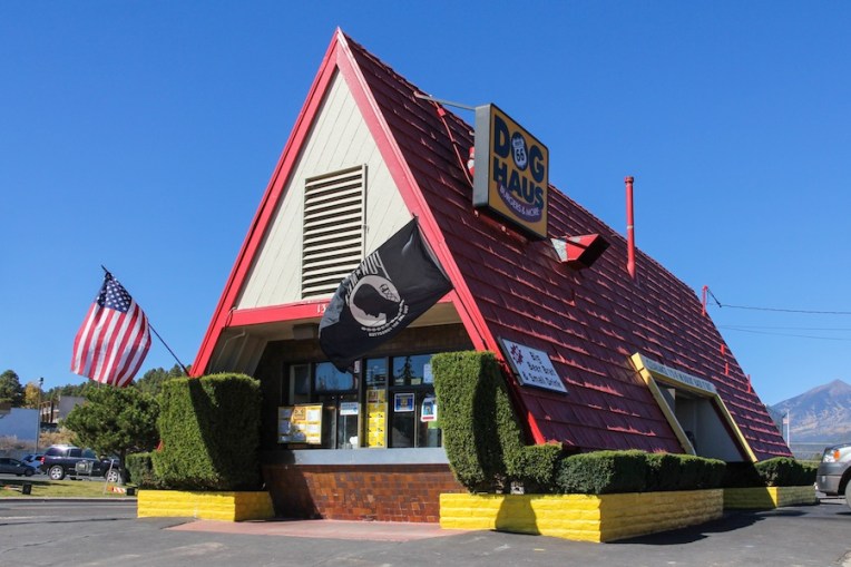 14 flagstaff-doghaus-2