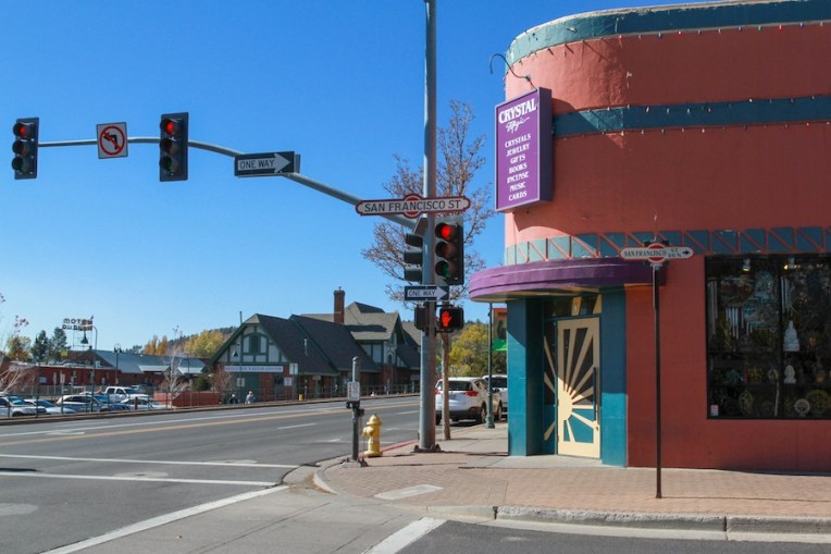 15 flagstaff-downtown-2