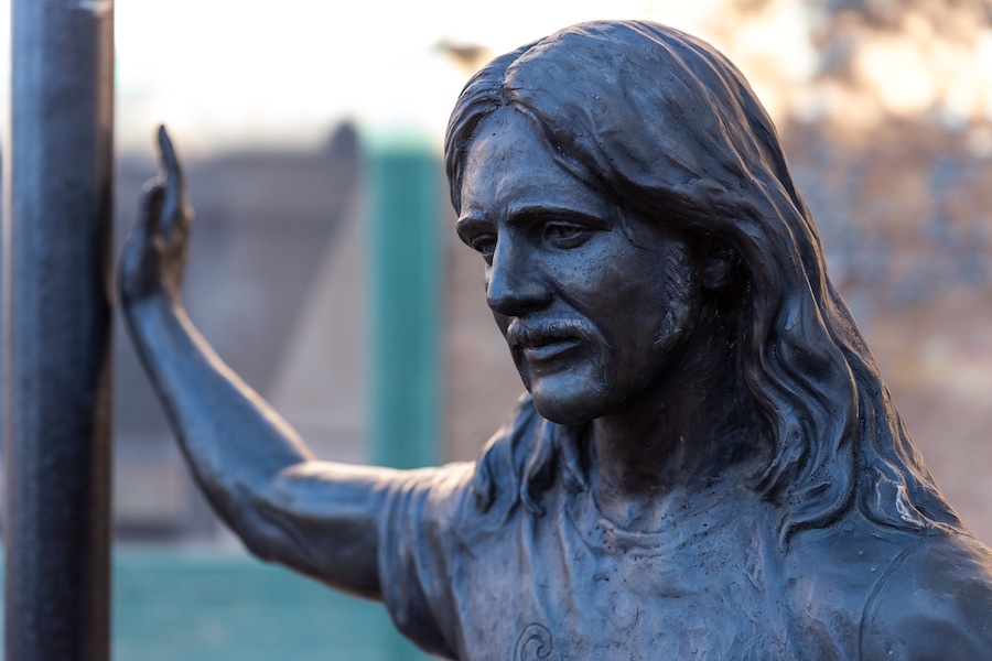 48 corner-winslow frey